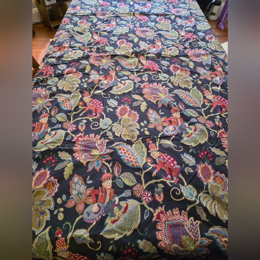 Cuddledown Floral/Paisley Patterned Duvet Cover (new!) - Oversized Queen